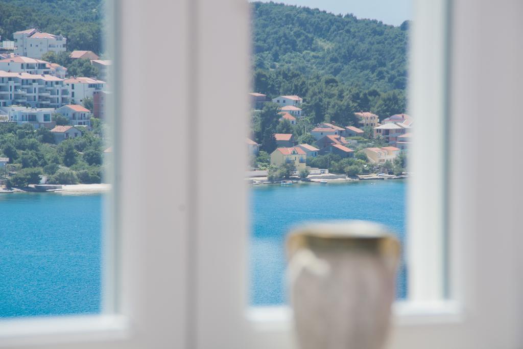 Apartment Ljuba Trogir Bagian luar foto